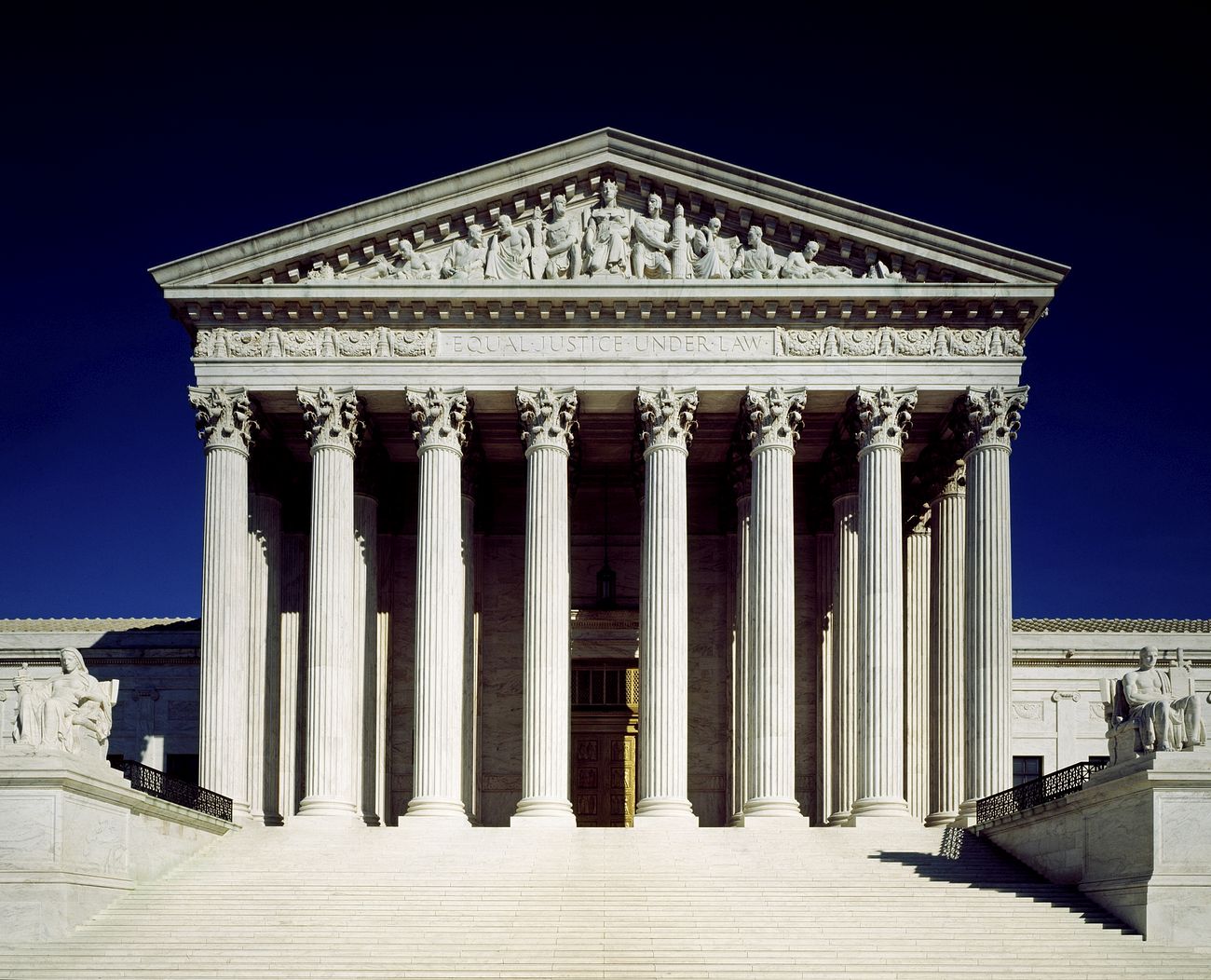 The Supreme Court Building on 1 by Carol M Highsmith is licensed under CC-CC0 1.0